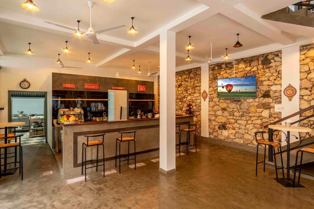 Brixia Cafe & Guest Bed & Breakfast Galle Dış mekan fotoğraf