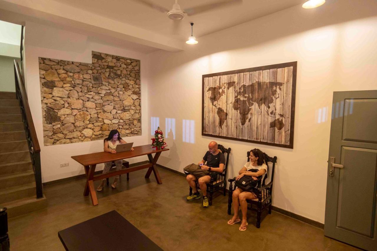 Brixia Cafe & Guest Bed & Breakfast Galle Dış mekan fotoğraf